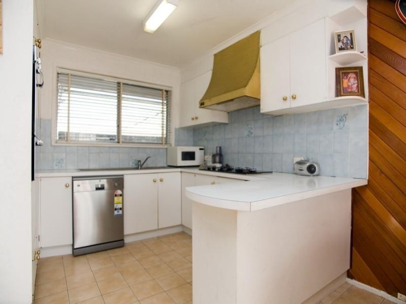 41 Regal Avenue, Thomastown VIC 3074