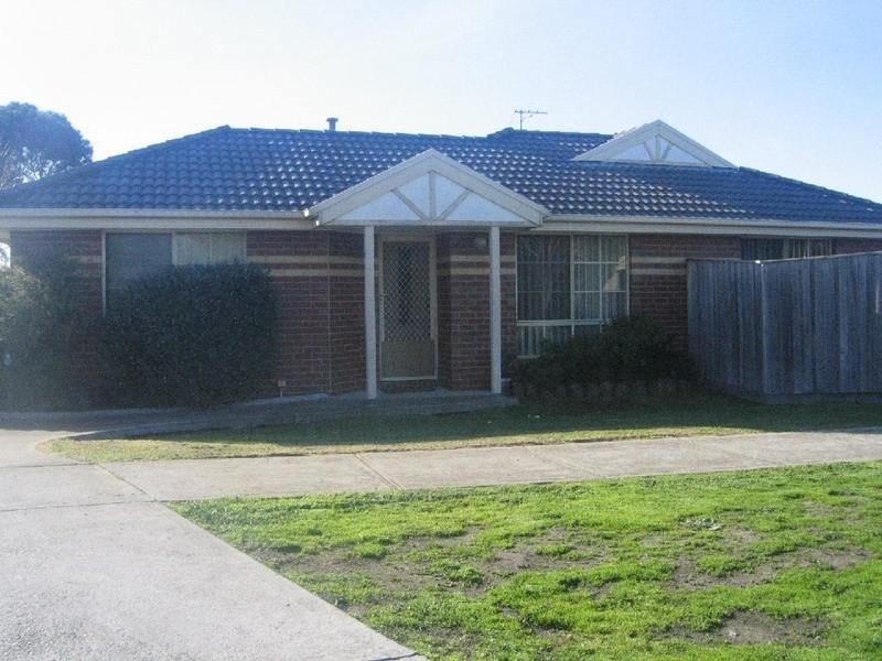 8/16 Rufus Street, Epping VIC 3076