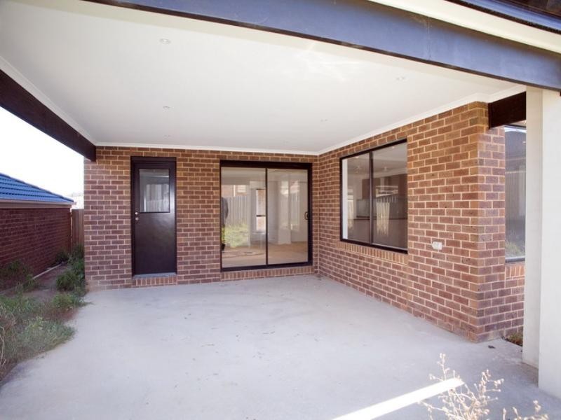 6 Parlette Terrace, South Morang VIC 3752