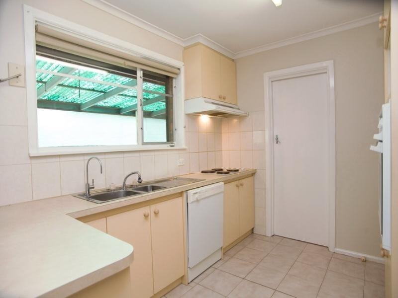 19 Lloyd Avenue, Epping VIC 3076