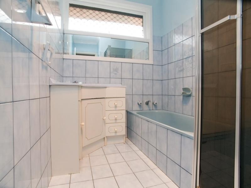 19 Lloyd Avenue, Epping VIC 3076