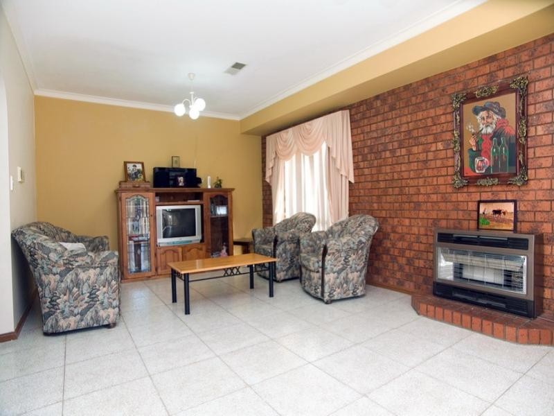 43 Herman Road, Lalor VIC 3075