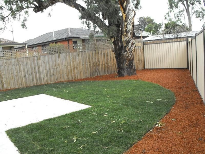 1/112A Casey Drive, Lalor VIC 3075