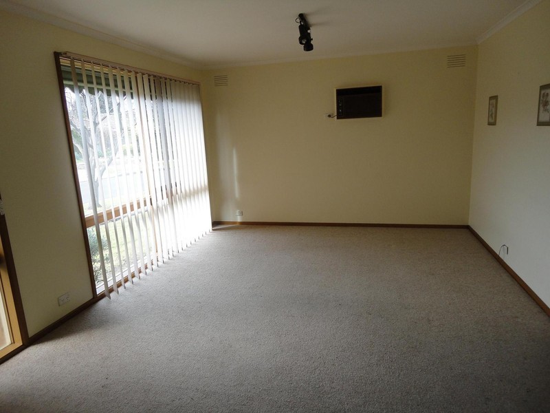 7 Severn Street, Epping VIC 3076