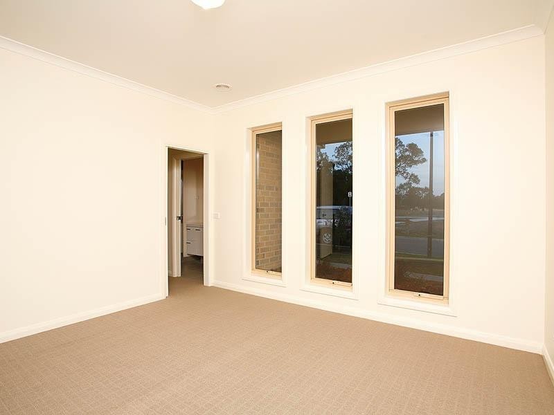 15 Ockletree Place, Epping VIC 3076