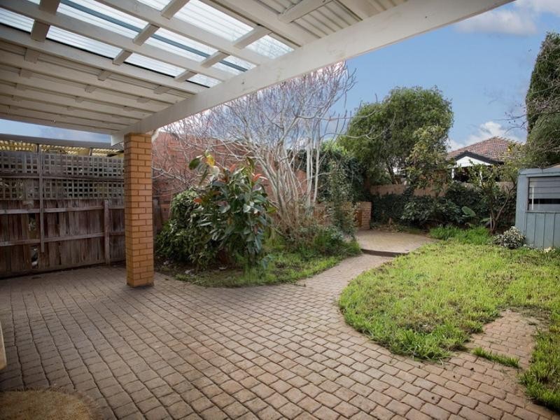 13 Winamurra Crescent, Thomastown VIC 3074
