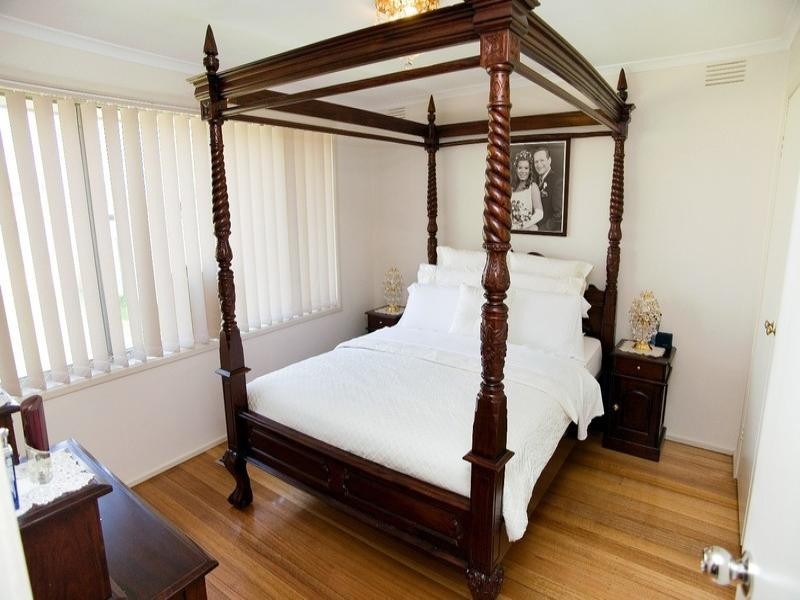 13 Winamurra Crescent, Thomastown VIC 3074