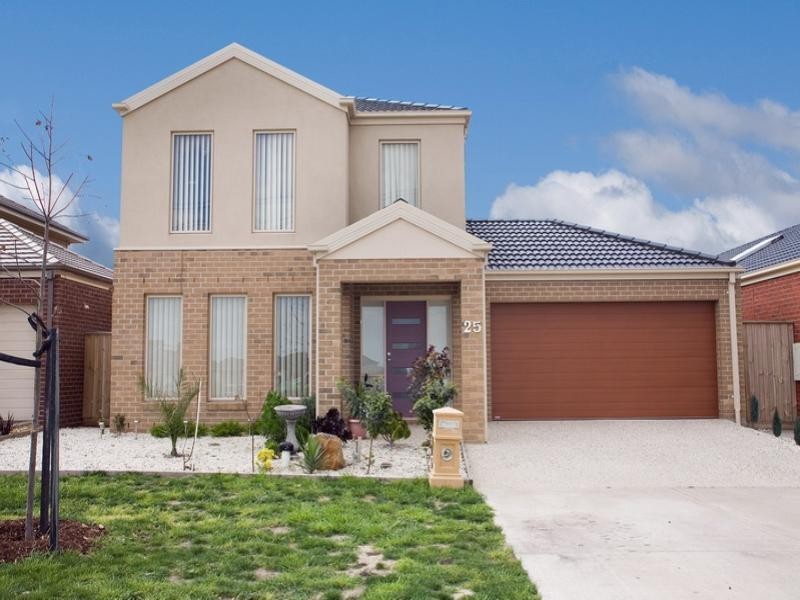 25 Chocolate Lily, Epping VIC 3076