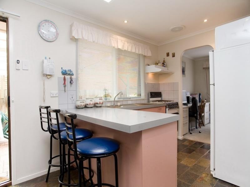 87 Prince of Wales Avenue, Mill Park VIC 3082