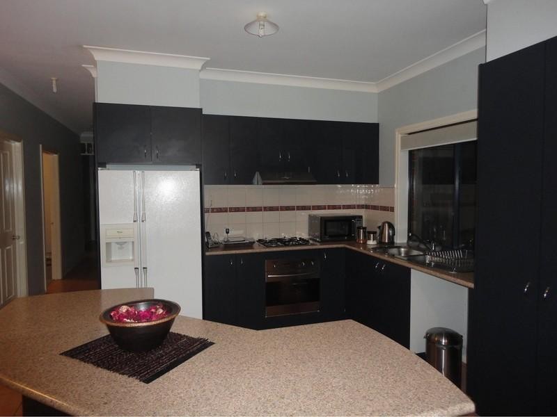 23 Visage Drive, South Morang VIC 3752