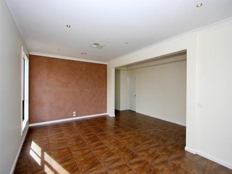 109 Vincent Drive, South Morang VIC 3752