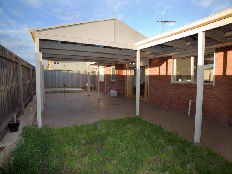 7 Dampier Court, Epping VIC 3076