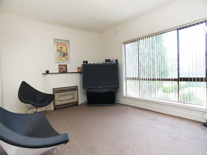 61 Davisson Street, Epping VIC 3076