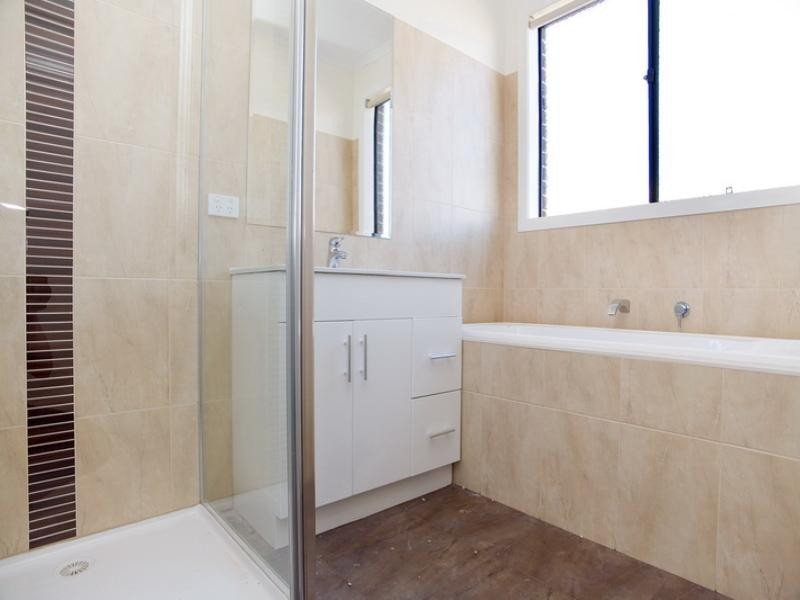 119 Vincent Drive, South Morang VIC 3752
