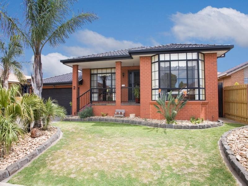 2 Silverthorn Court, Mill Park VIC 3082