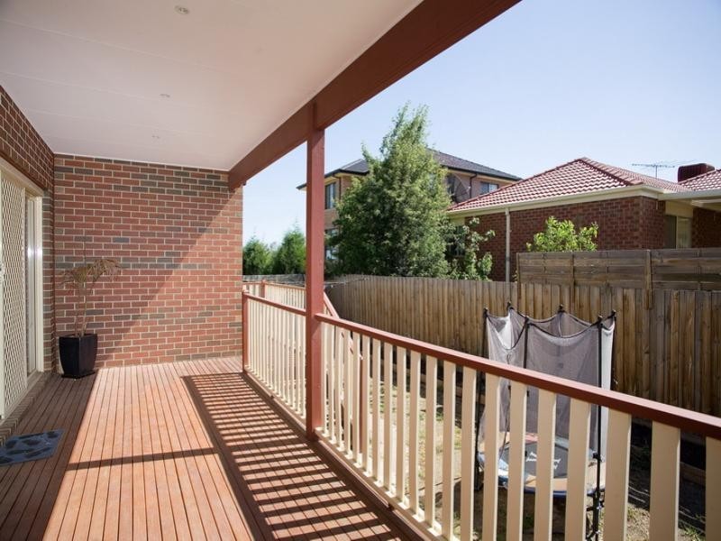 6 Rocky Court, Epping VIC 3076