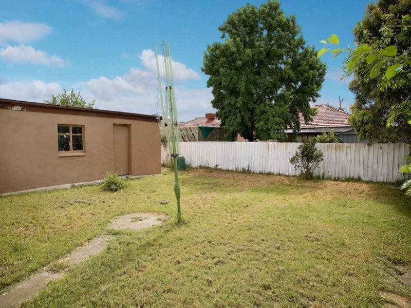 4 Raimeno Street, Lalor VIC 3075