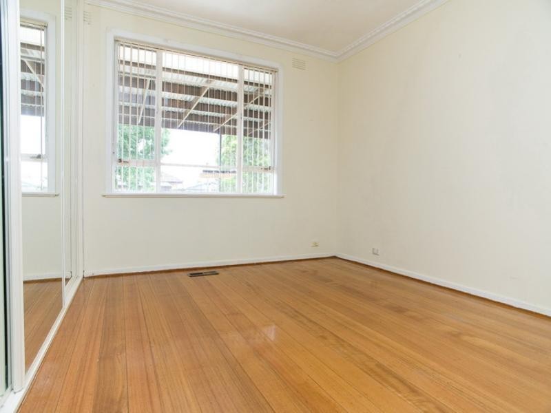 4 Raimeno Street, Lalor VIC 3075