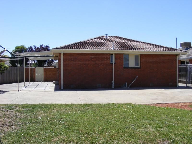3 Almond Court, Thomastown VIC 3074