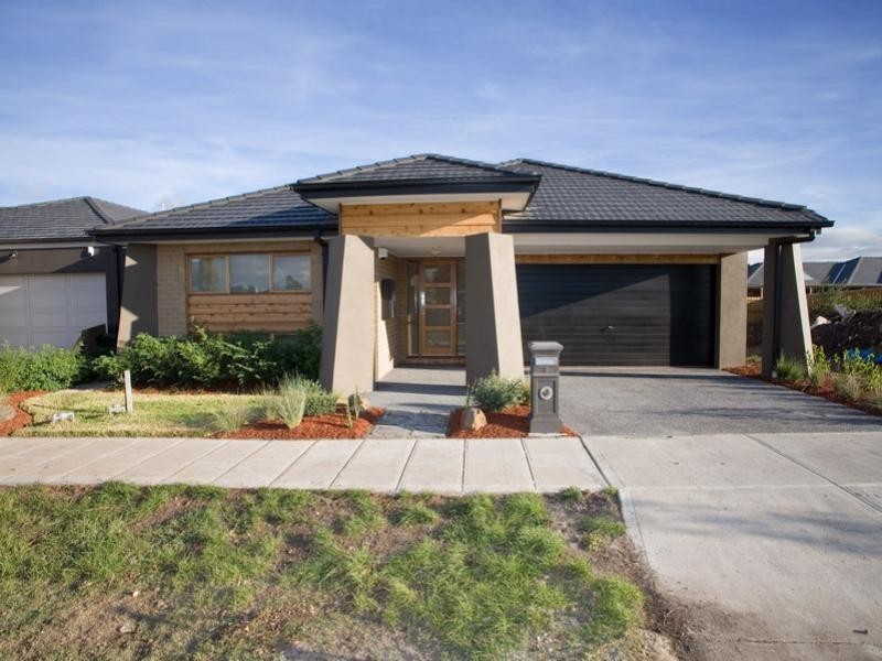 8 Creeds Farm Lane, Epping VIC 3076