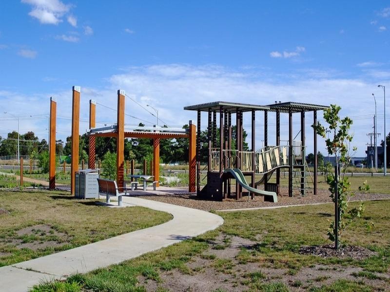 Lot 1618 (27) Saxony Drive, Epping VIC 3076