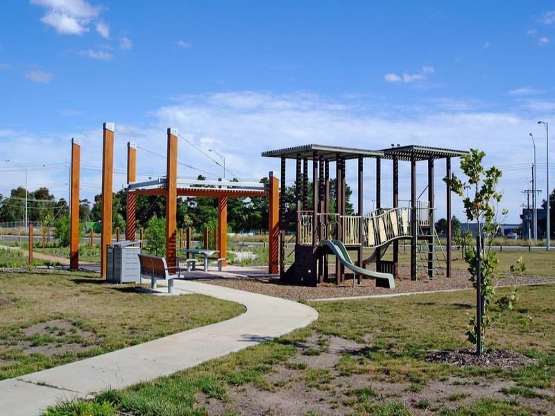 Lot 1618 (27) Saxony Drive, Epping VIC 3076