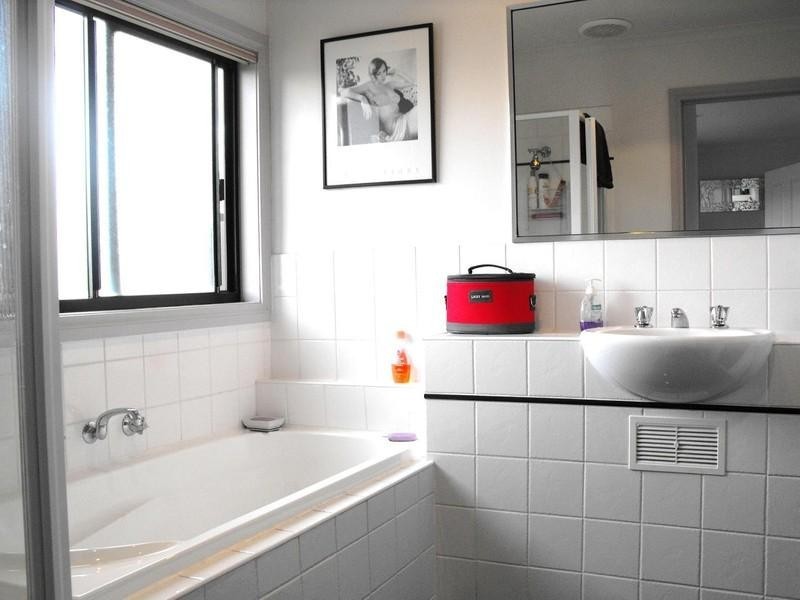 274 Cookes Road, Doreen VIC 3754