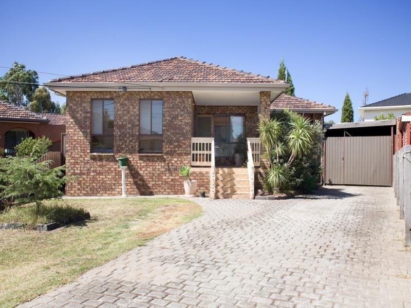 9 Rustic Court, Thomastown VIC 3074