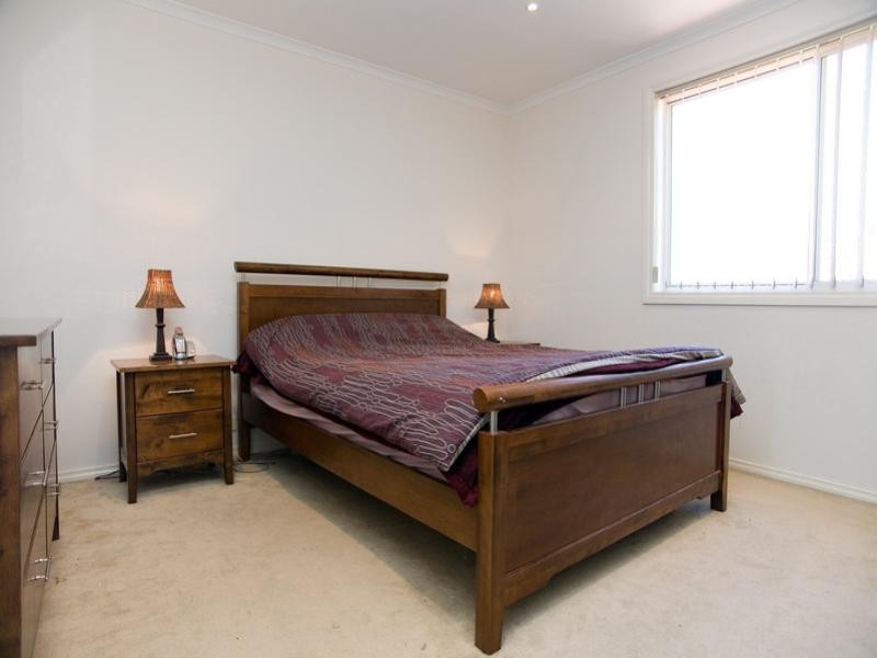4 Flame Crescent, South Morang VIC 3752