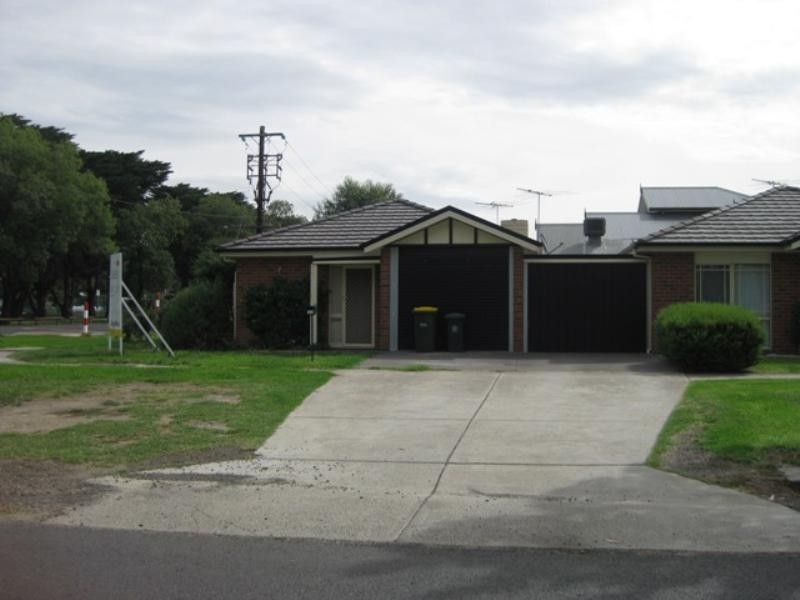 1/1 Forest Street, Whittlesea VIC 3757