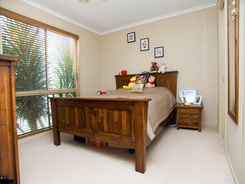 9A Lazar Grove, South Morang VIC 3752