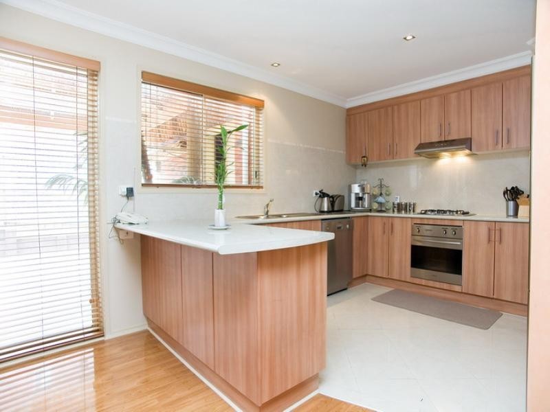 9A Lazar Grove, South Morang VIC 3752