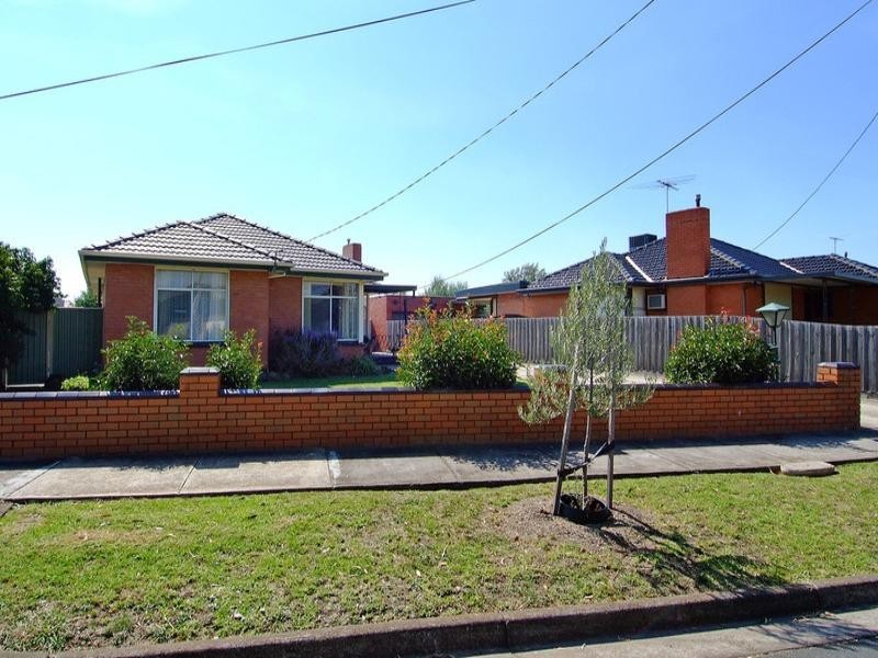 14 Ludeman Court, Reservoir VIC 3073