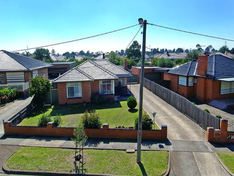 14 Ludeman Court, Reservoir VIC 3073