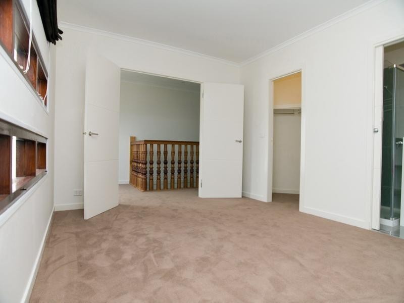 10 Reedy Lake Mews, Epping VIC 3076