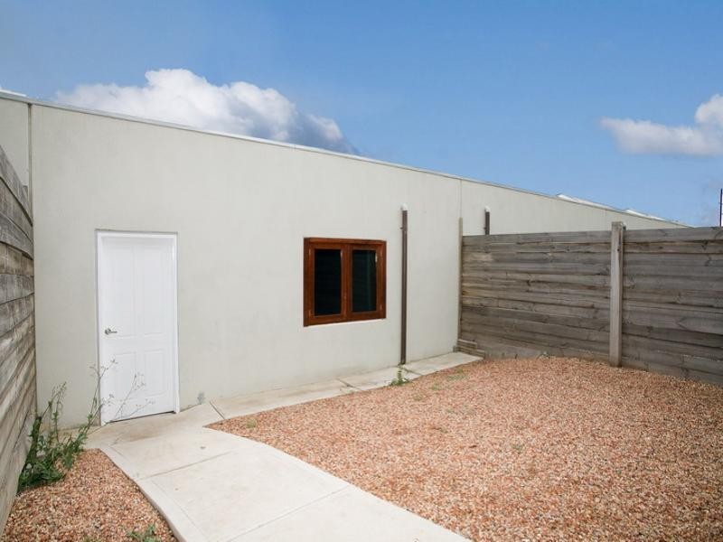 10 Reedy Lake Mews, Epping VIC 3076