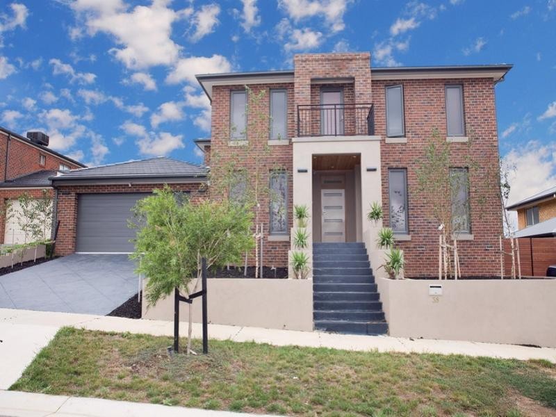 38 Tara Valley Crescent, Doreen VIC 3754