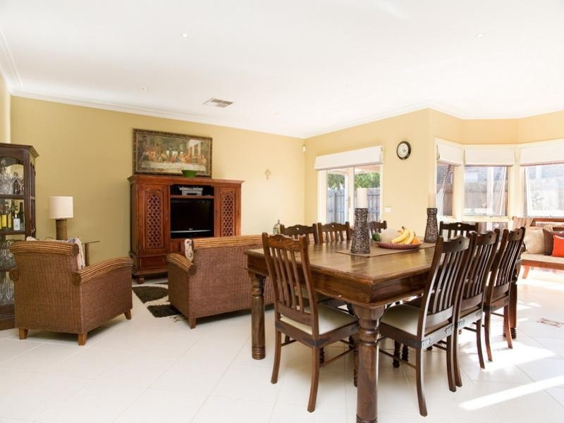 7 Londres Way, South Morang VIC 3752