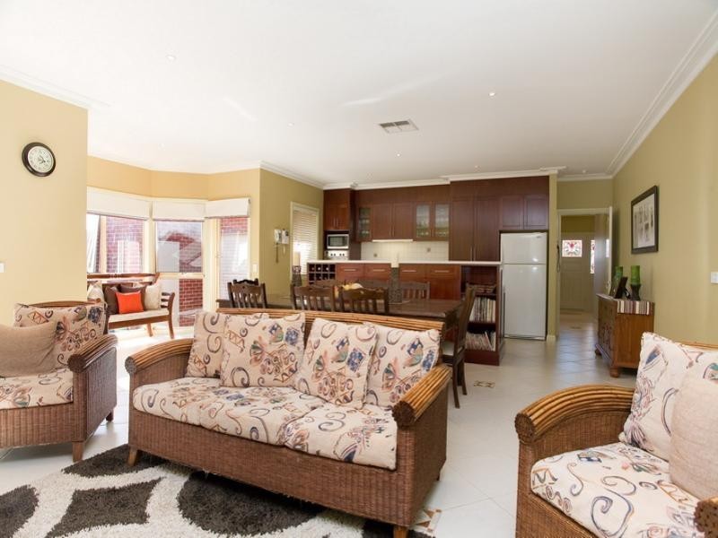 7 Londres Way, South Morang VIC 3752