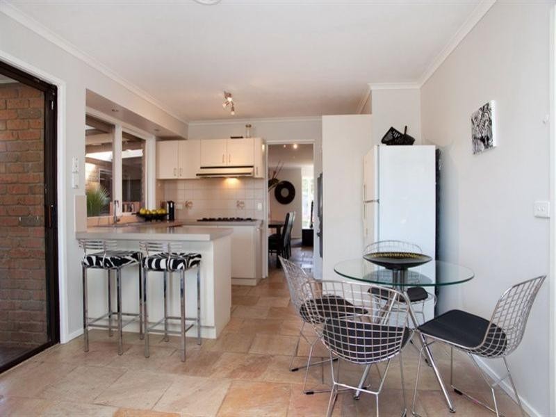 9 Pisani Court, Mill Park VIC 3082