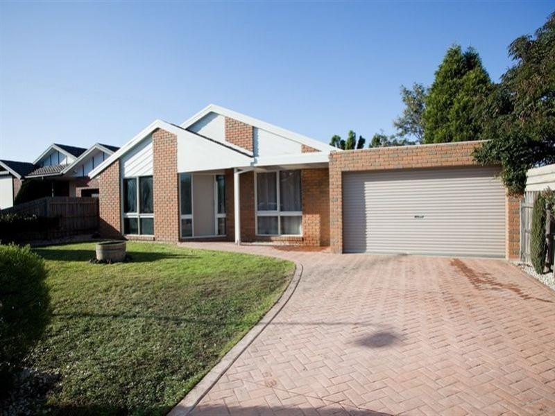 9 Pisani Court, Mill Park VIC 3082