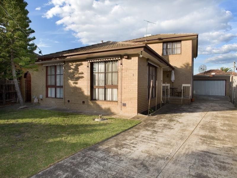2 Sherwood Drive, Thomastown VIC 3074