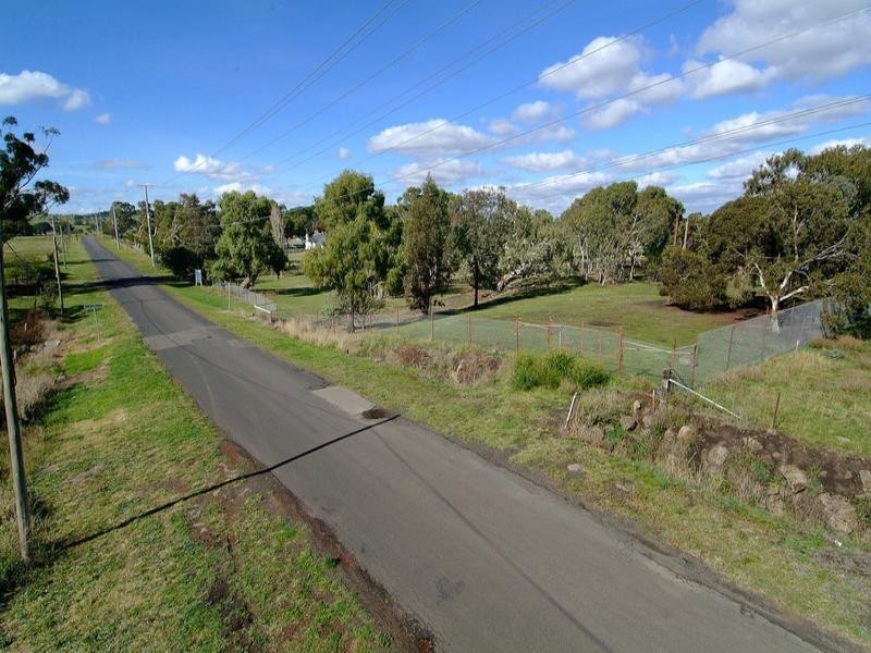 35 Harvest Home Road, Epping VIC 3076
