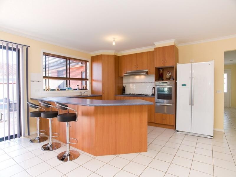 14 Two Creek Drive, Epping VIC 3076