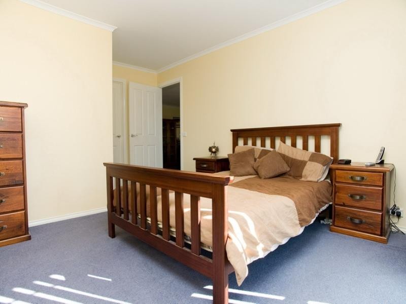 14 Two Creek Drive, Epping VIC 3076