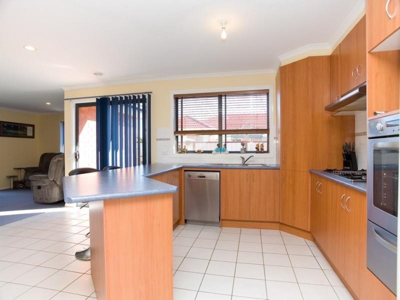 14 Two Creek Drive, Epping VIC 3076