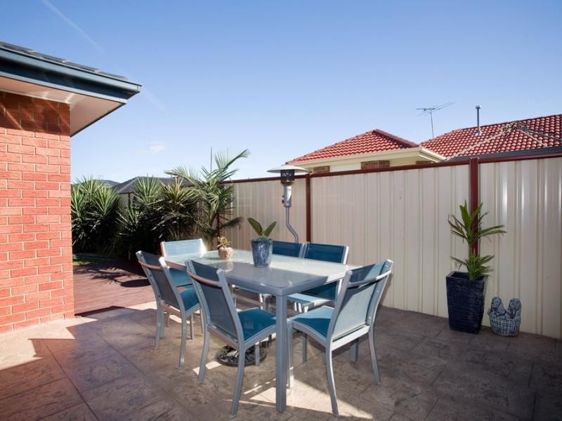 14 Two Creek Drive, Epping VIC 3076