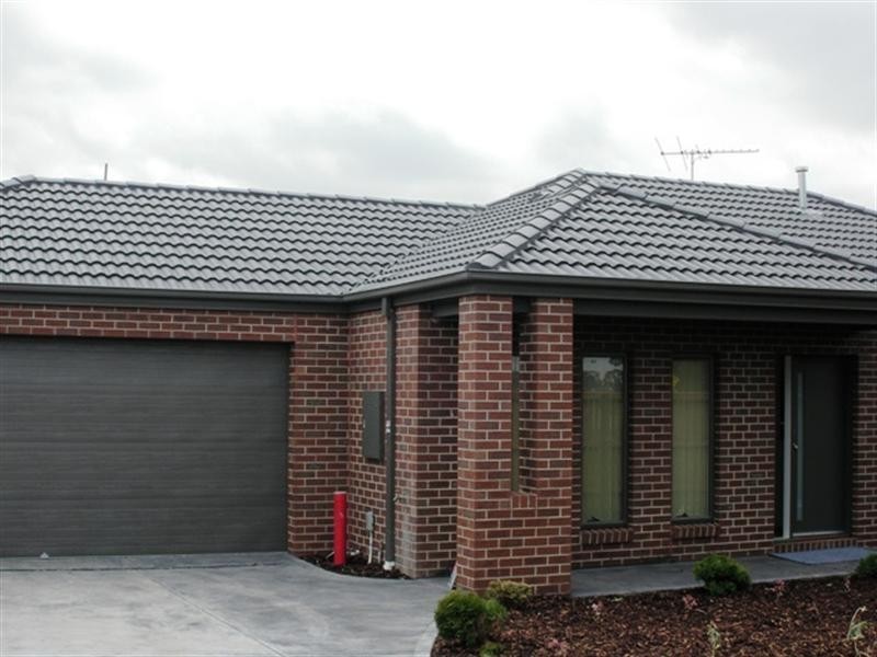 16 Arum Walk, Mernda VIC 3754