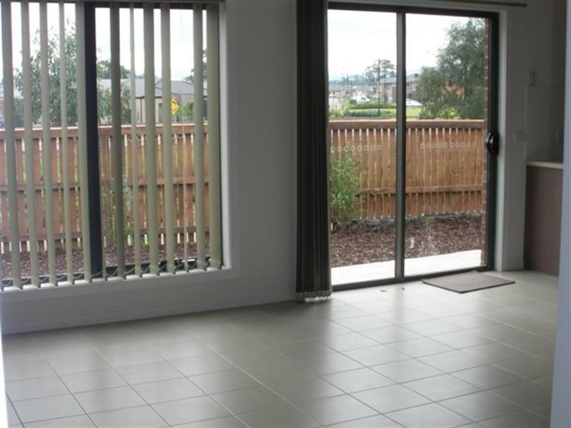 16 Arum Walk, Mernda VIC 3754