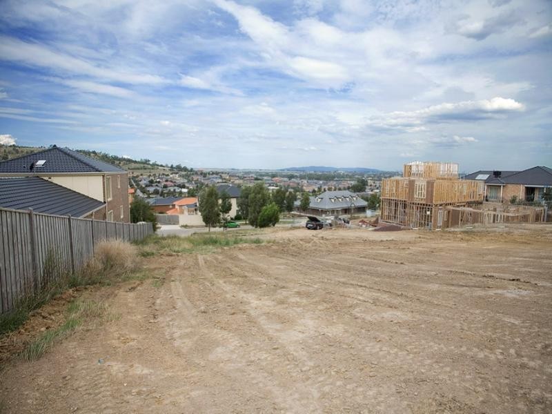 140 Meridian Drive, South Morang VIC 3752